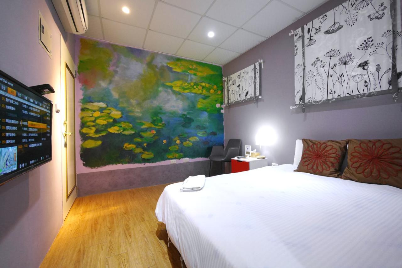 Luca Hotel Taichung Exterior photo